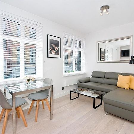 F2 Greek Street By City Living London Ngoại thất bức ảnh