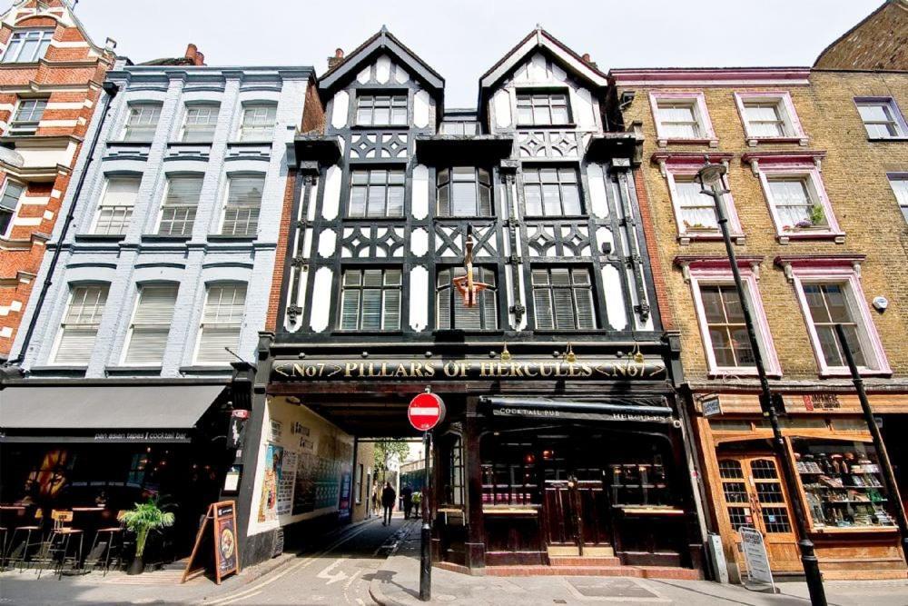 F2 Greek Street By City Living London Ngoại thất bức ảnh